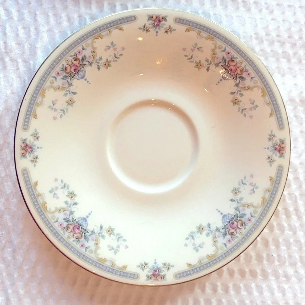 Royal Doulton Romance Collection Juliet Floral Saucer - Cream Blue set of 2